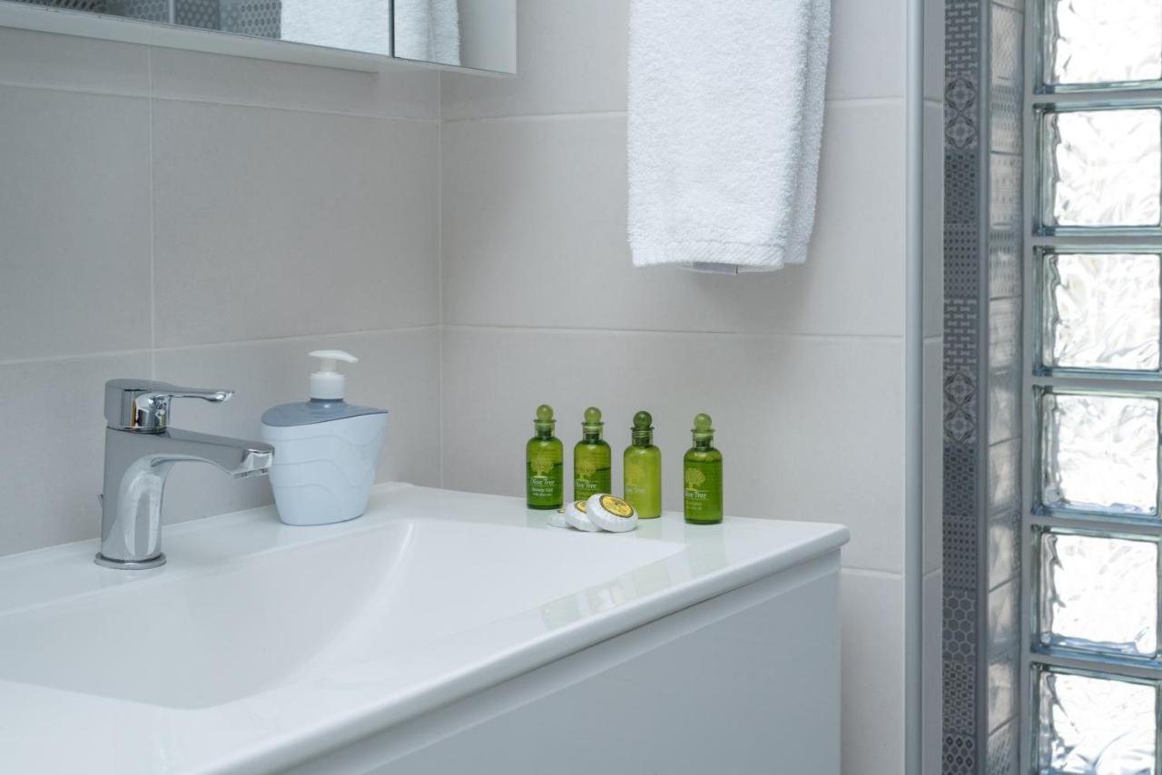 Elisavet Apartment Iraklion Buitenkant foto